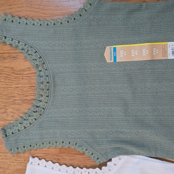THEREABOUTS BRAND GIRLS BLUE, GREEN, PINK & WHITE TANK TOPS BUNDLE SIZE XXS 4/5 - Picture 3 of 12